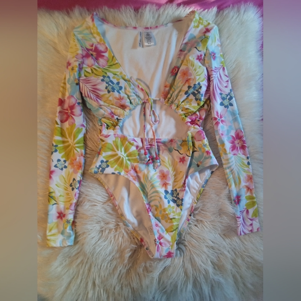 Celebrity pink one piece swimsuit